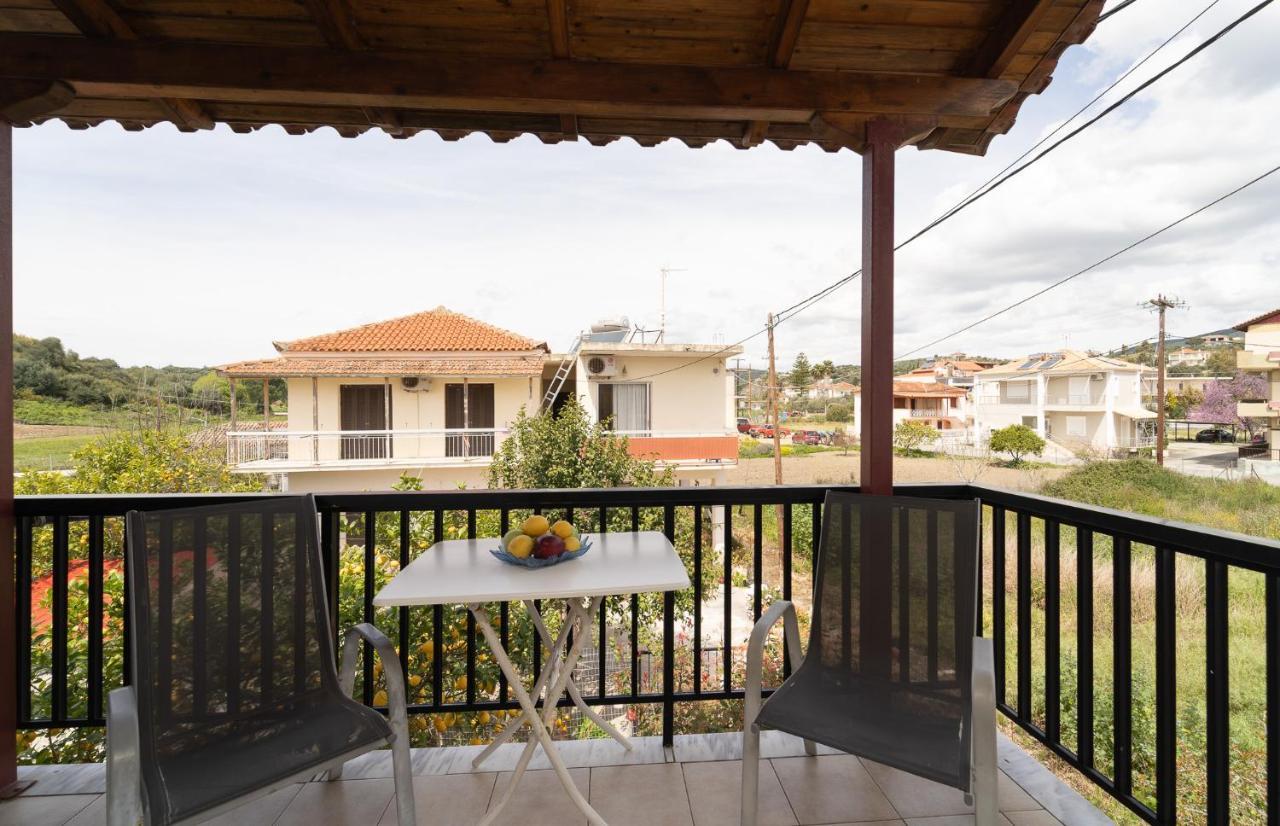Tsimiklis Apartments Φοινικούντα Εξωτερικό φωτογραφία